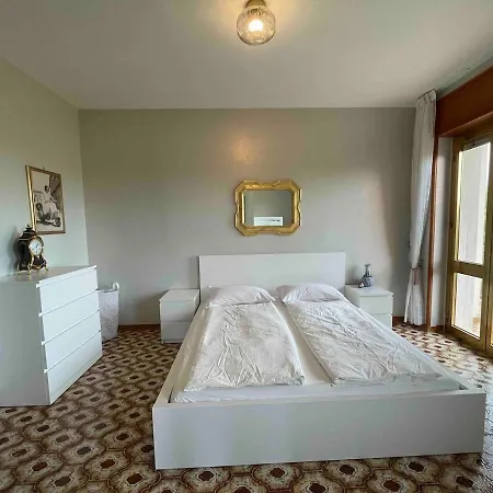 Dom wakacyjny Private With Large Terrace In Salento *