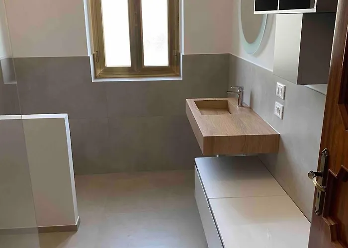 Private With Large Terrace In Salento